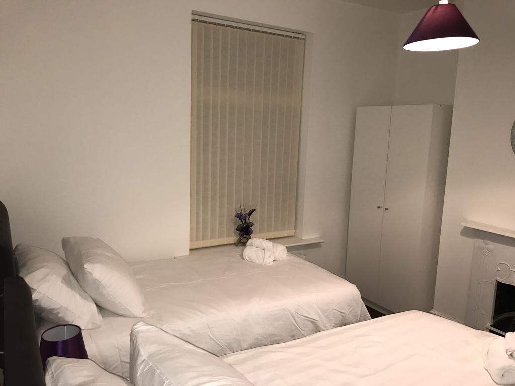 Jo Wordsworth Apartment كينغستون أبون هول المظهر الخارجي الصورة