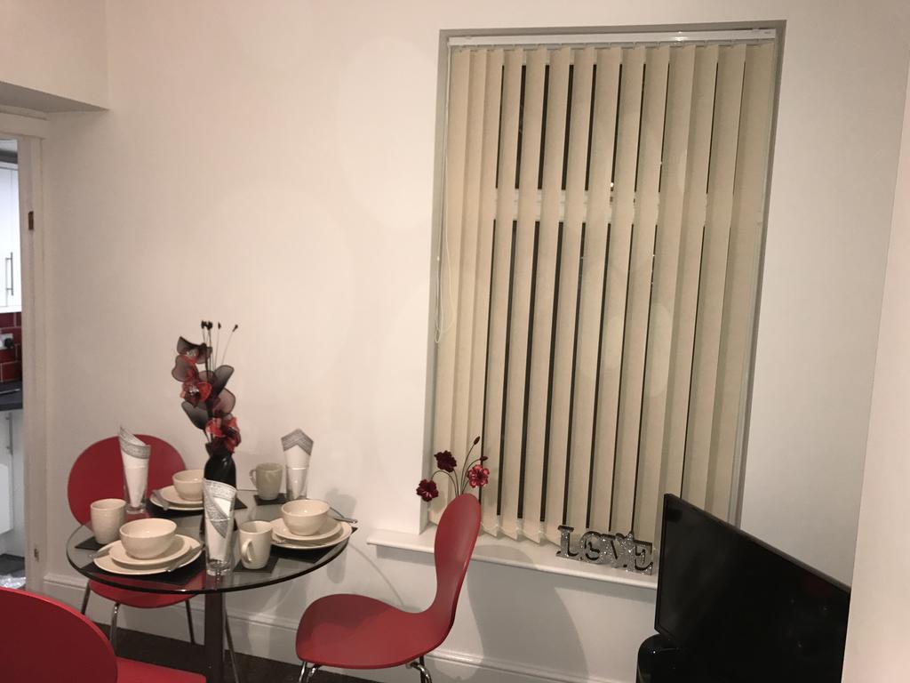 Jo Wordsworth Apartment كينغستون أبون هول المظهر الخارجي الصورة